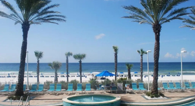 Коттедж Boardwalk Beach Resort by Panhandle Getaways