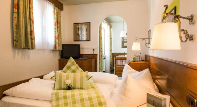 Трёхместный номер Standard Hotel Bichlerhof