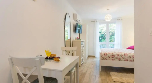 Apartment Franica, Забронировать Апартаменты/квартира Апартаменты Региона Дубровника, Апартаменты/квартира