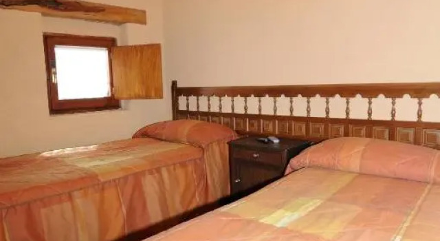 La Resbalina Casa Rural, Забронировать Дом для отпуска Коттеджи Кастилия и Леона, Коттедж