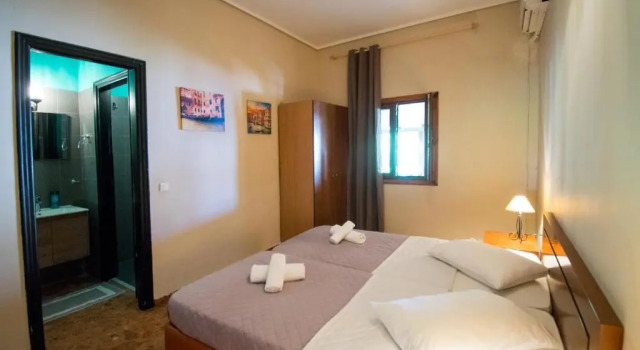 Студия Stone Palace Hotel Near Athens Airport Free Shuttle From and to Athens Airport