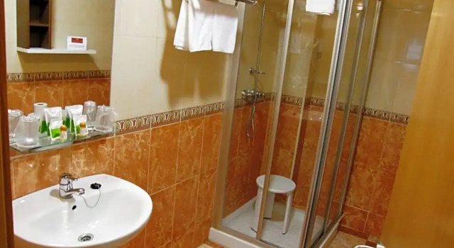 Полулюкс Explanada Hotel Alicante
