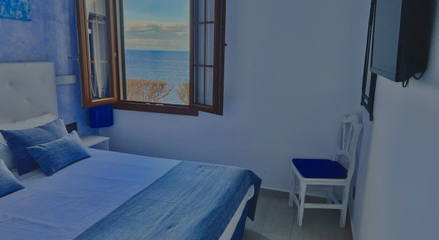 Семейные апартаменты с 2 комнатами с балконом и с видом на море Apartamentos El Bergantin Menorca Club