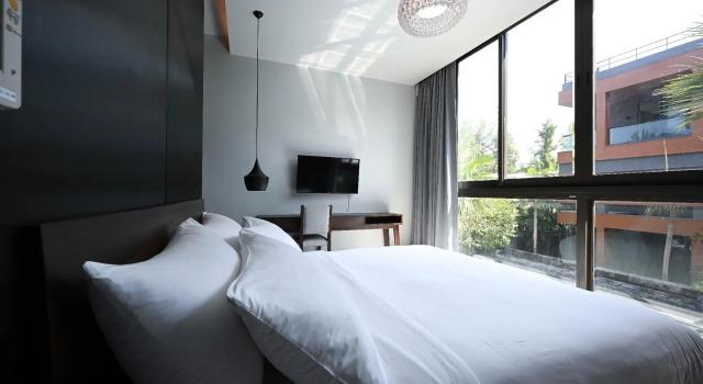Suite With Private Pool с 2 комнатами Glam Habitat - SHA Extra Plus