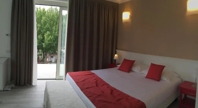 Полулюкс Hotel Resort Le Vele