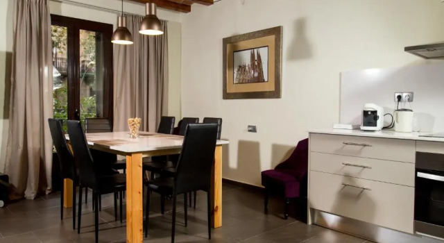 Апартаменты Luxury Autèntic Eixample Barcelona