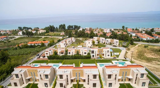 Вилла с 4 комнатами Bellevue Villas
