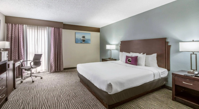 Двухместный номер Standard Clarion Hotel Jackson Northwest