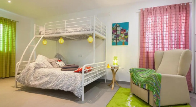 Chalet Superior Llevant
