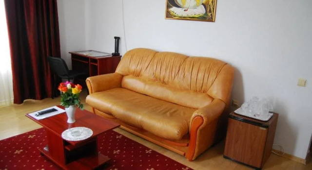 Dali, Rezervovat Hotel Hotely v Constanta s parkováním, poblíž Ovidiu Square, Parkování