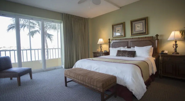 Номер Standard с 2 комнатами Vanderbilt Beach Resort