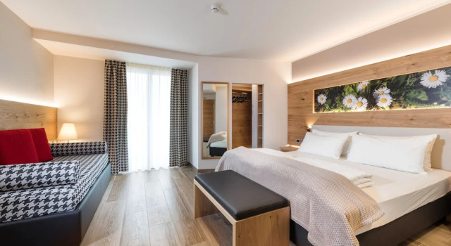 Трёхместный номер Standard Family Hotel Serena