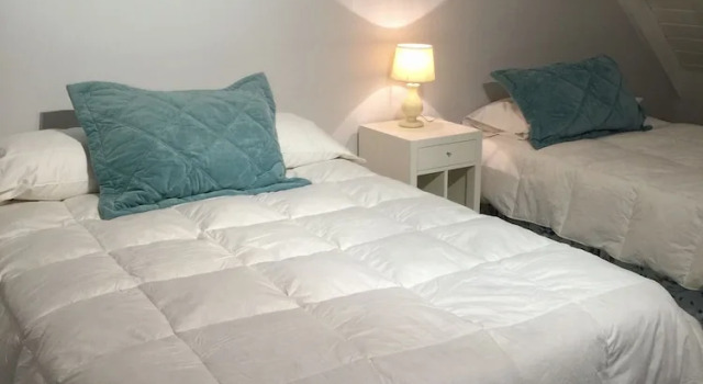 Casa de Huespedes El Trebol Bed & Breakfast, Забронировать Отель Тристан-Суарес провинция Буэнос-Айрес