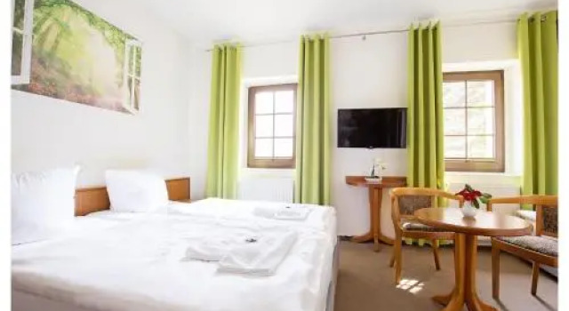 Hotel Hähnel, Забронировать Отель  
