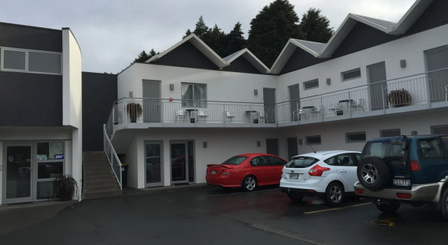 Airport Delta Motel