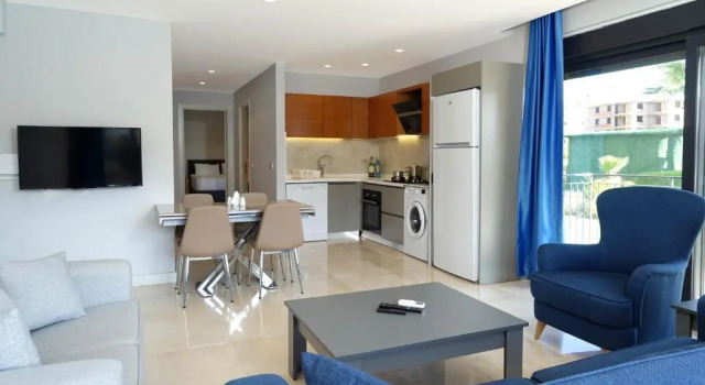 Отель Mene Suites