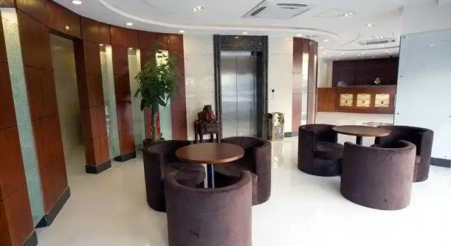 GreenTree Inn Shimen 2 Road, Varaa Hotelli Jing'an 