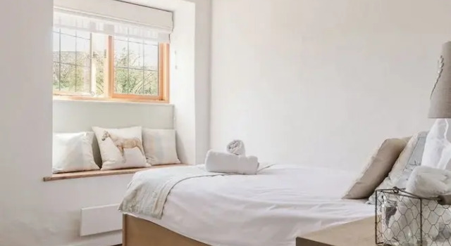 Sweetheart Cottage-Cosy 2BD in Cotswolds, Забронировать Дом для отпуска Чиппинг-Нортон Оксфордшир