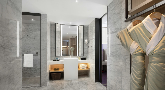 Hampton By Hilton Shenzhen North Station, Rezerwuj Hotel Hotele w Shenzhen z parkingiem, Parking