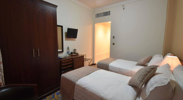 Dar Al-Naeem Hotel, Забронировать Отель Отели Медины 4 звезды, рядом с Al Baqia Cemetry, 4*