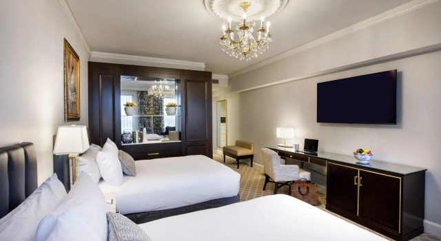 Четырёхместный номер Standard Hotel Carmichael, Autograph Collection