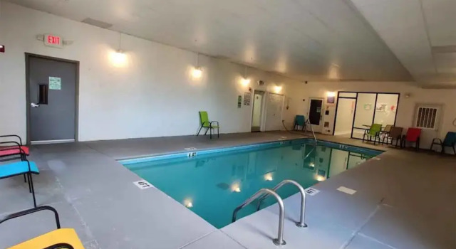 Апартаменты Beautiful New Remodel Pool Golf Condo