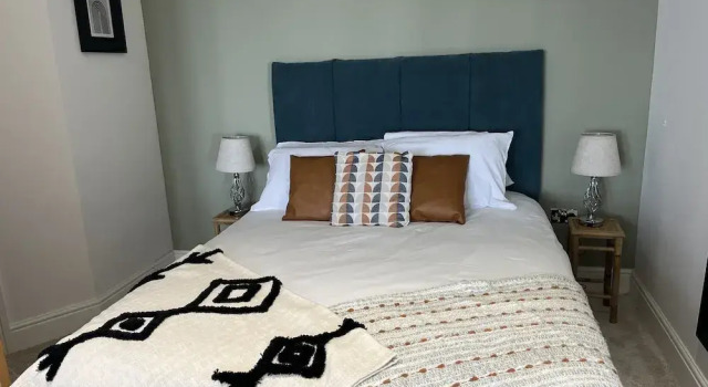 Апартаменты Deluxe Beachcliff Hotel and Apartments