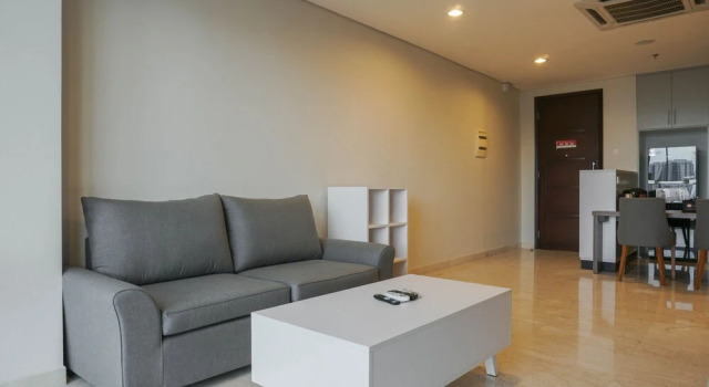 Fully Furnished 1BR with Working Room at The Empyreal Apartment, Rezervați Apartament Hoteluri în Jakarta cu piscină, aproape de Kota Kasablanka, Piscină