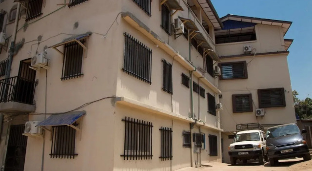 EastWest Hospitality, Rezervovat Hotel Freetown Western Urban