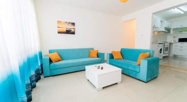 Апартаменты Spacious Three-Bedroom Apartment with Sea View A4