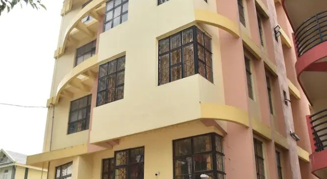 Hotel City Palace Inn,Shillong, Prenota Hotel Hotel a Meghalaya con parcheggio, Parcheggio