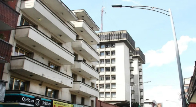 Hotel Latino, Book Hotel La Candelaria Guayaquil