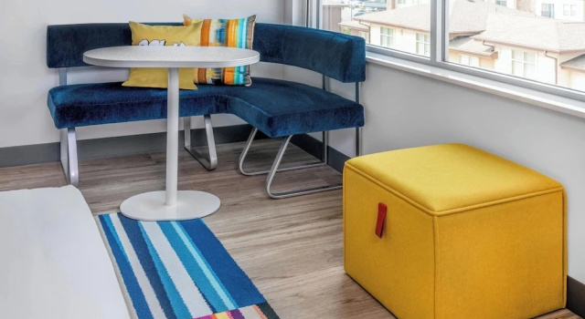 Двухместный номер Standard с видом на горы Aloft by Marriott Denver North Westminster