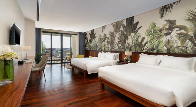 Номер Deluxe Koulen Central Hotel
