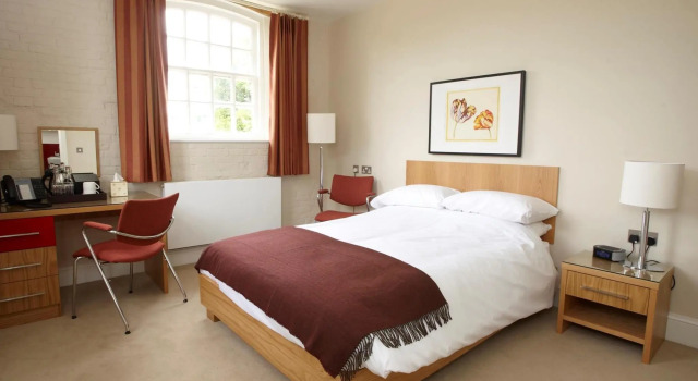 Двухместный номер Standard De Vere Venues Chicheley Hall