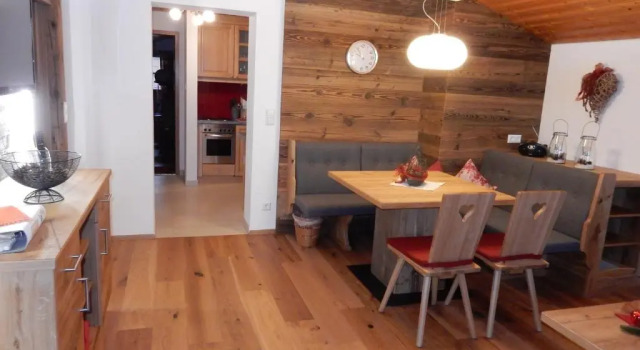 Апартаменты с 3 комнатами с балконом Gästehaus Schönfeld
