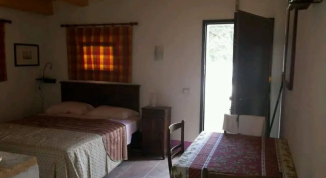 Agriturismo Azienda Agricola Alfieri, Varaa Hotelli Hotellit Conero pysäköinnillä, Pysäköinti