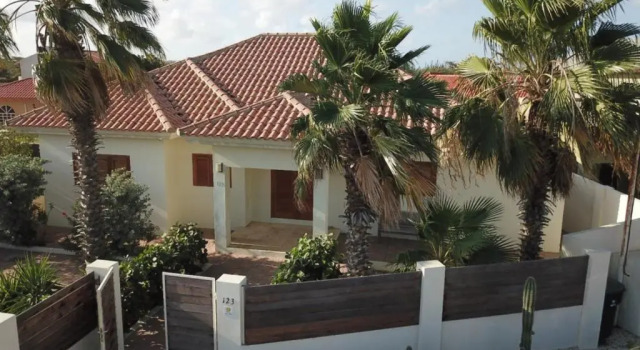 3 Bedrooms Villa Endless Summer