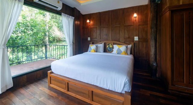Tawan Riverside - Elephant Resort
