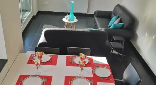 Luxueus duplex appartement aan zee, Rezerwuj Apartament Hotele w Bruksela z parkingiem, Parking
