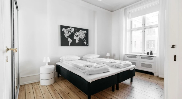 Apartment near Tivoli, Забронировать Апартаменты/квартира Апартаменты Копенгагена, рядом с Порт Копенгагена, Апартаменты/квартира