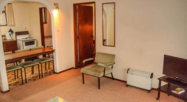Апартаменты Riverside Motel