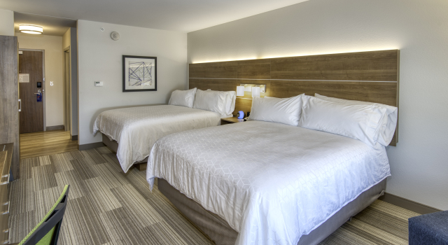 Holiday Inn Express & Suites Lincoln Airport by IHG, Rezervați Hotel Lincoln 