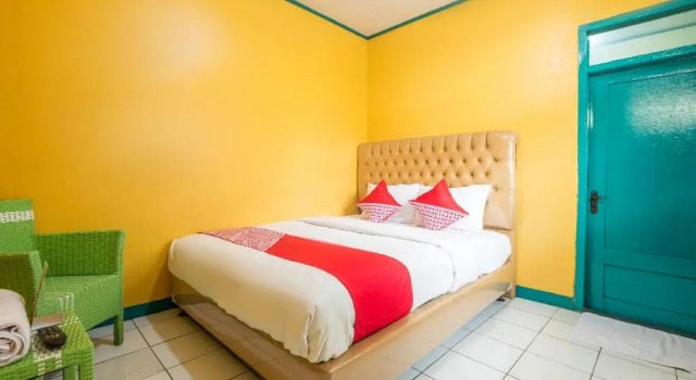 OYO 2141 Pondok Pulo Sari 2, Book Hotel Ciater West Java