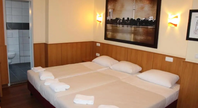 Пятиместный номер Standard Altan Hotel
