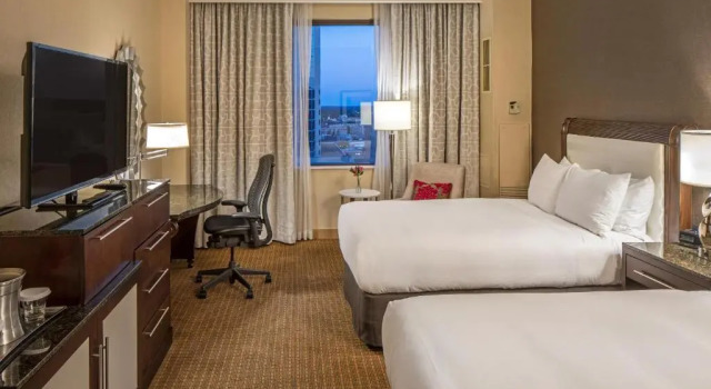 Двухместный номер Superior с видом на город Hilton Minneapolis