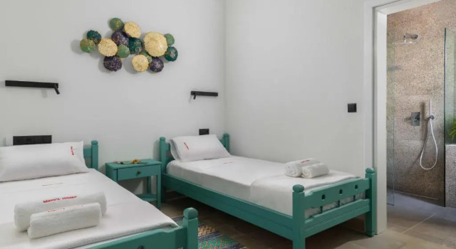 Mami`s House with Private Pool, Prenota Hotel Pefkos Rodi