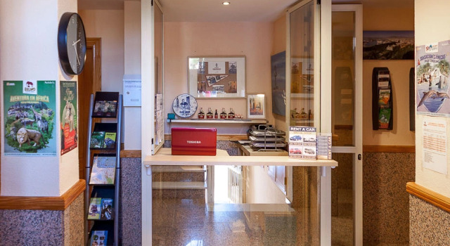 Apartamentos El Cenachero