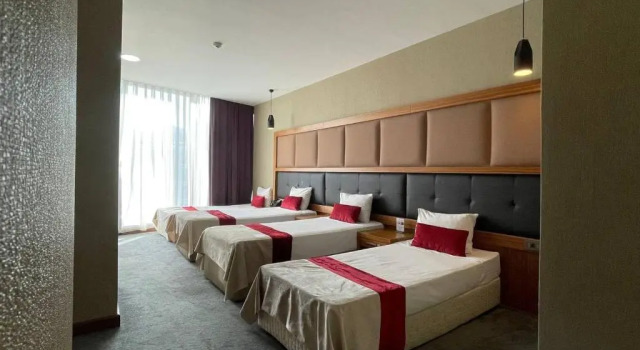 Standard Vierer Zimmer Sky Hotel Baku