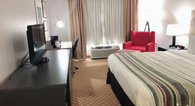 Номер Standard Country Inn & Suites by Radisson, Topeka West, KS